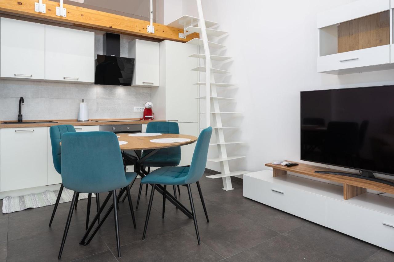 Gallery Apartment In Skrbčići 외부 사진